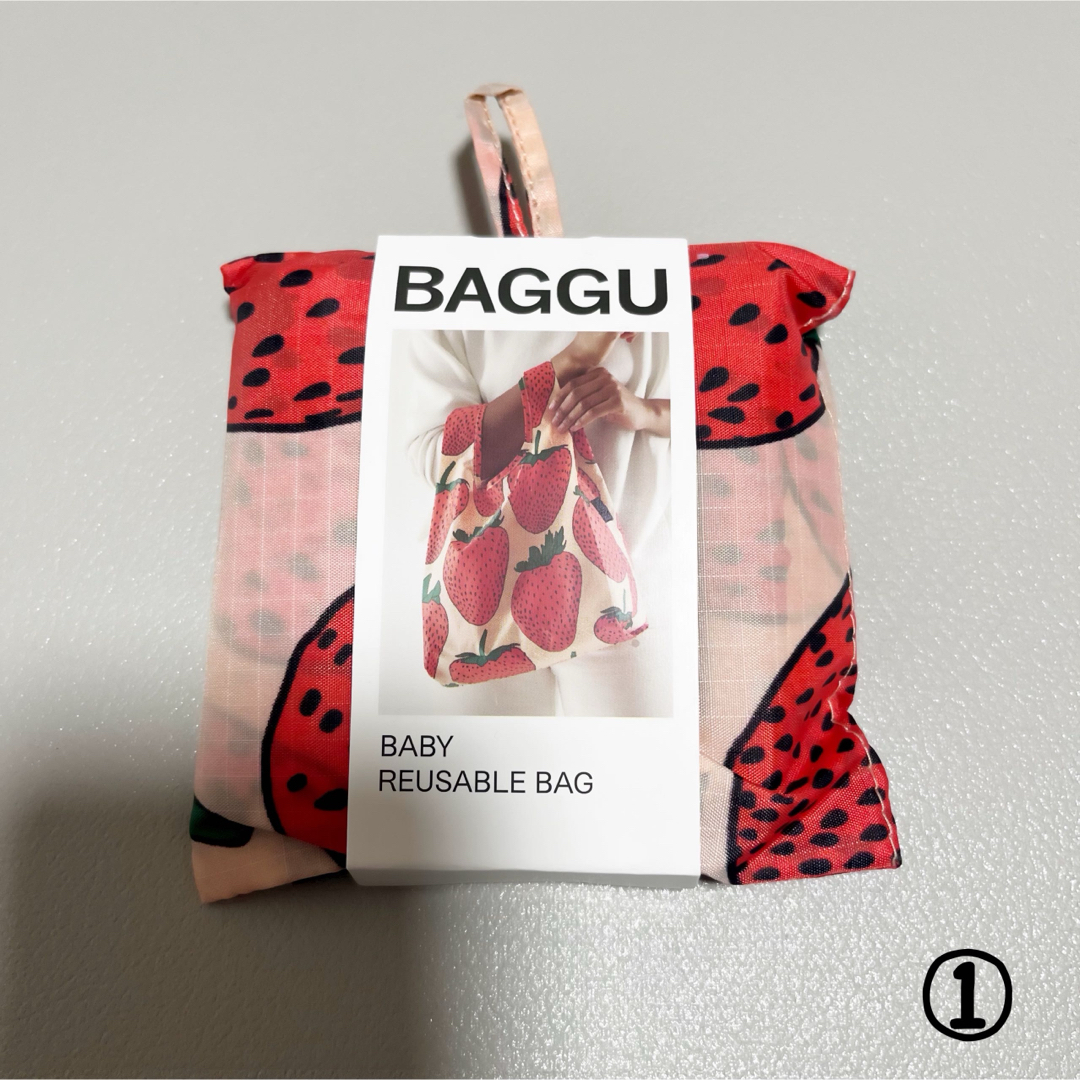 BAGGU(バグゥ)のBAGGU エコバッグ ストロベリー　Baby イチゴ柄 レディースのバッグ(エコバッグ)の商品写真