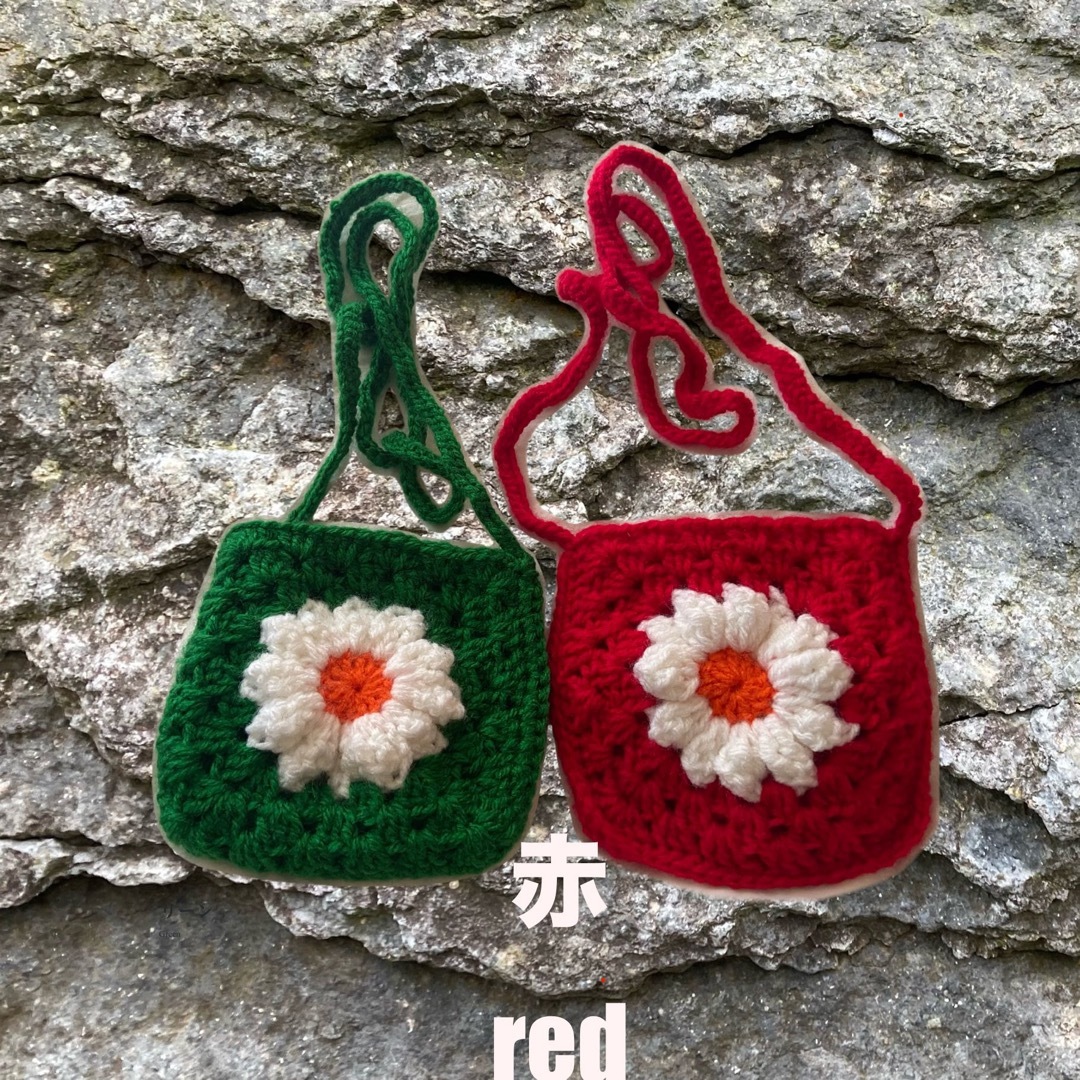 ハンドメイドポシェット　赤 ハンドメイドのファッション小物(バッグ)の商品写真