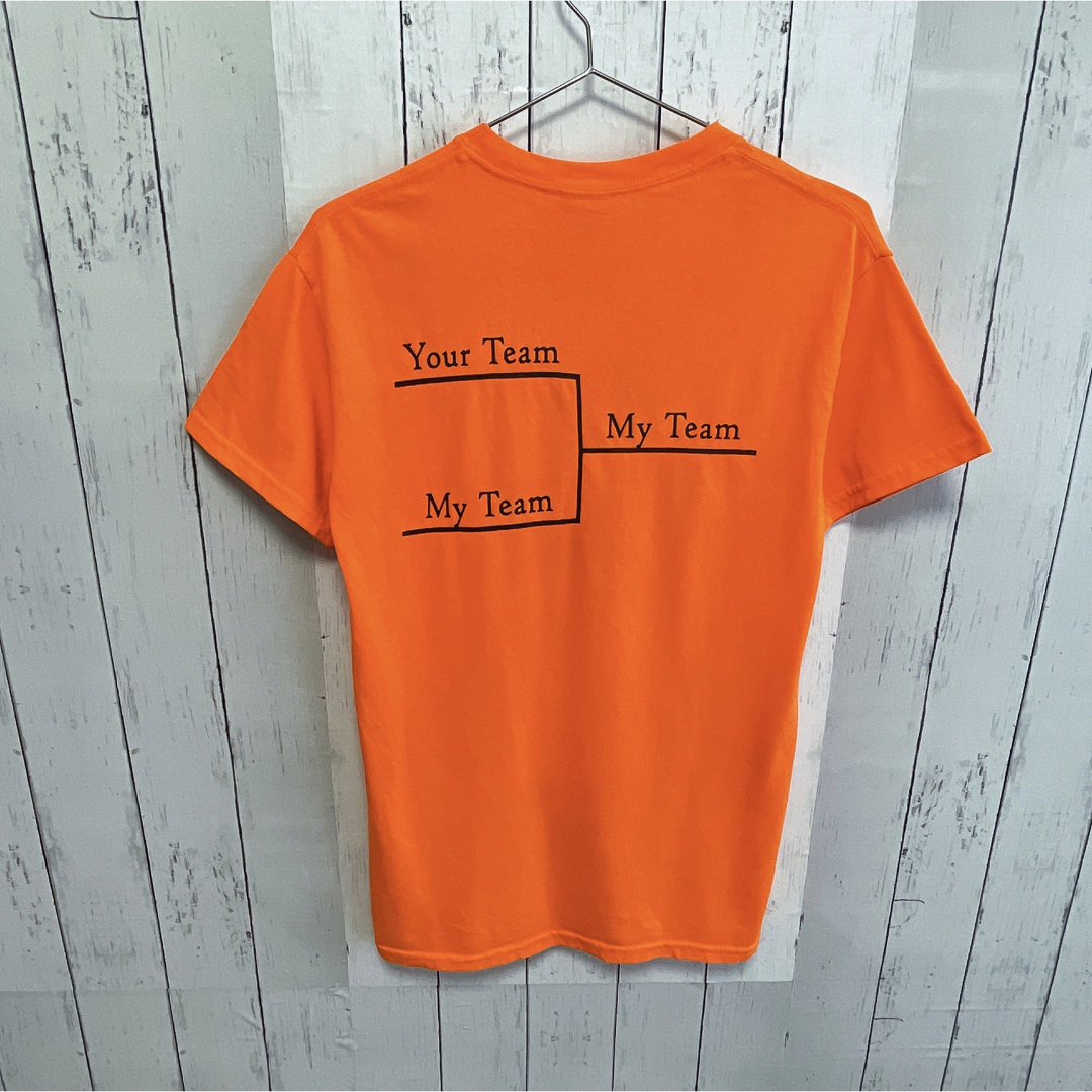 GILDAN(ギルタン)のUSA古着　GILDAN　Tシャツ　S　オレンジ　バスケットボール　プリント メンズのトップス(Tシャツ/カットソー(半袖/袖なし))の商品写真
