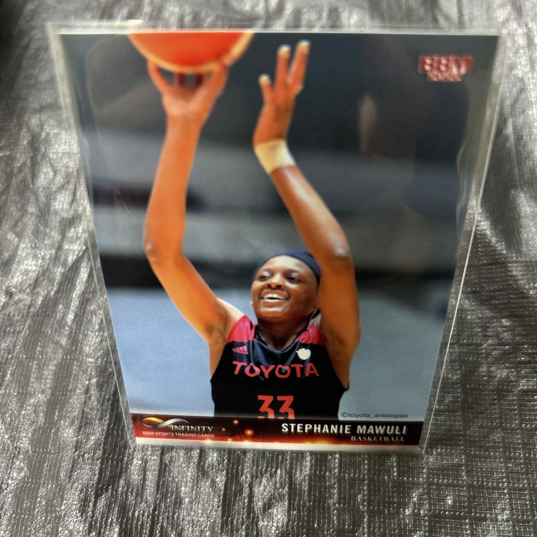 BBM 2022 Infinity 馬瓜ステファニー　女子バスケットボール　 エンタメ/ホビーのトレーディングカード(シングルカード)の商品写真