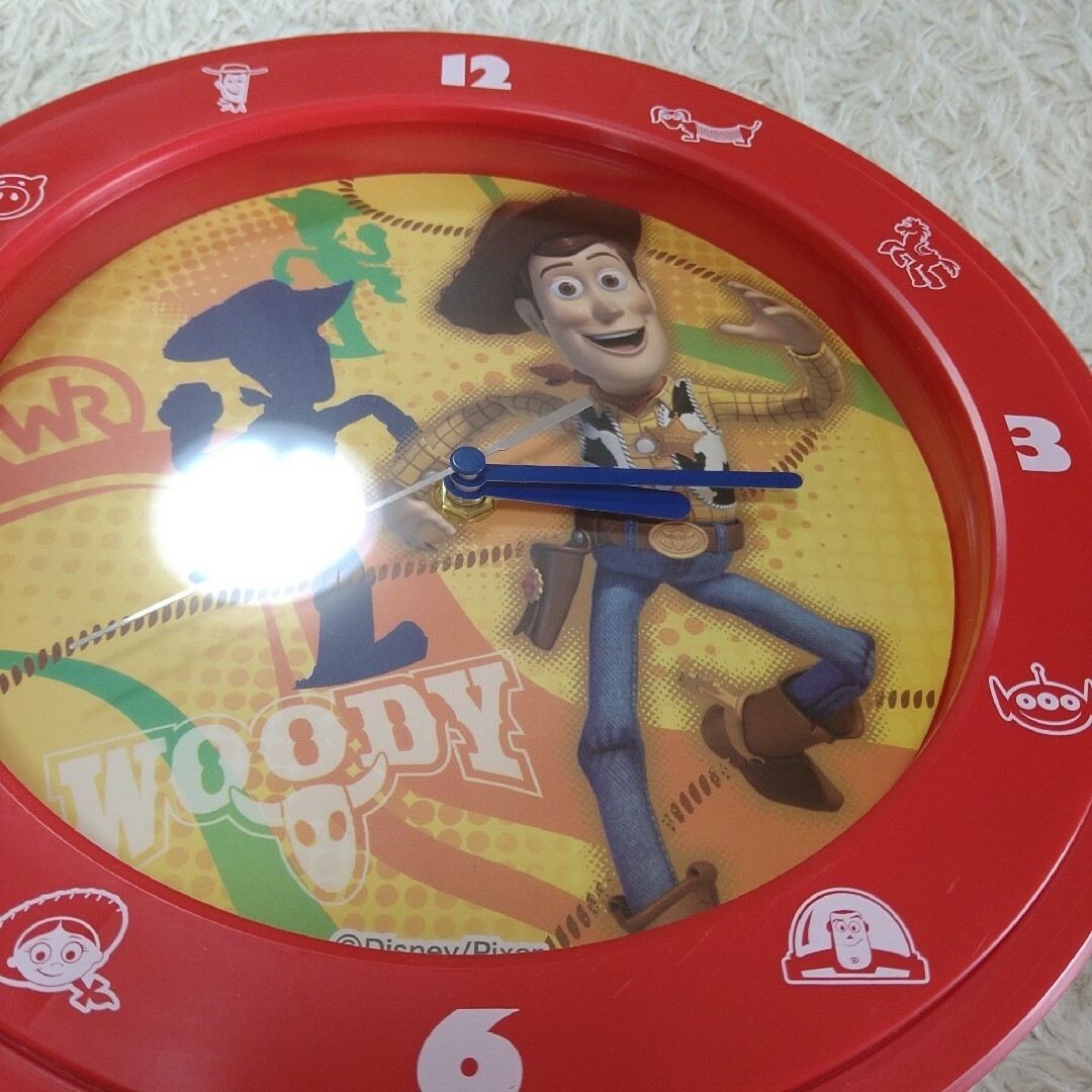 Disney(ディズニー)のトイストーリー　掛け時計　振り子時計 エンタメ/ホビーのおもちゃ/ぬいぐるみ(キャラクターグッズ)の商品写真