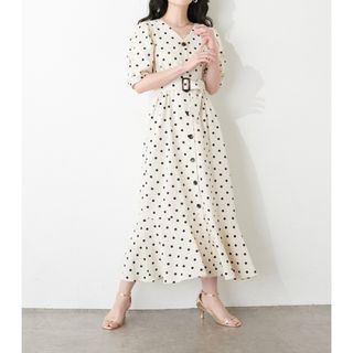 ナチュラルクチュール(natural couture)のリボン付き綿麻べっ甲釦ワンピース(ロングワンピース/マキシワンピース)