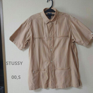 STUSSY - 【古着】STUSSY　シャツ　メンズ　ベージュ　Ｌサイズ　半袖