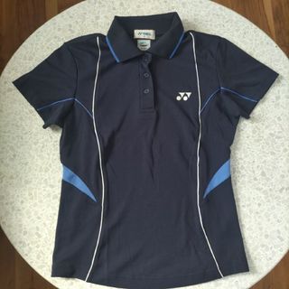 ヨネックス(YONEX)のYONEX  ヨネックス　バドミントン　ユニフォーム　中古　Mサイズ(Tシャツ(半袖/袖なし))