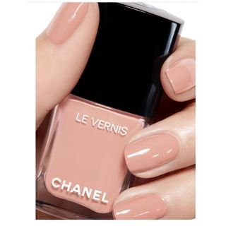 シャネル(CHANEL)のシャネル　ネイル　113(マニキュア)