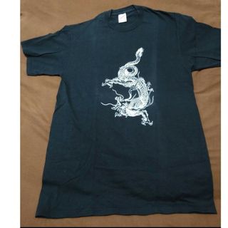 ラッセルアスレティック(Russell Athletic)のRUSSELL　JERZEES　ドラゴン柄　Ｔシャツ(Tシャツ/カットソー(半袖/袖なし))