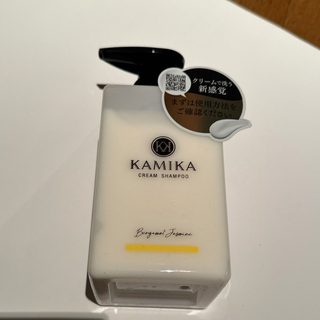カミカ(KAMIKA)のKAMIKA クリームシャンプー　新品(シャンプー)