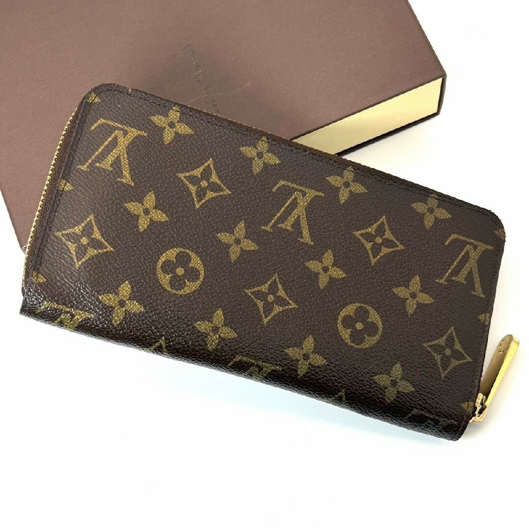 LOUIS VUITTON(ルイヴィトン)の良品 ルイヴィトン モノグラム ジッピーウォレット 長財布 ラウンドファスナー レディースのファッション小物(財布)の商品写真