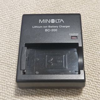 コニカミノルタ(KONICA MINOLTA)のMINOLTA 純正 充電器 BC-200 ミノルタ バッテリーチャージャー(コンパクトデジタルカメラ)