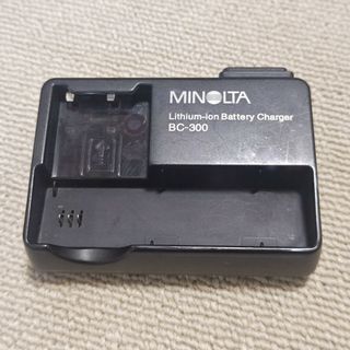 コニカミノルタ(KONICA MINOLTA)のMINOLTA BC-300 充電器 DiMAGE X NP-200用(コンパクトデジタルカメラ)