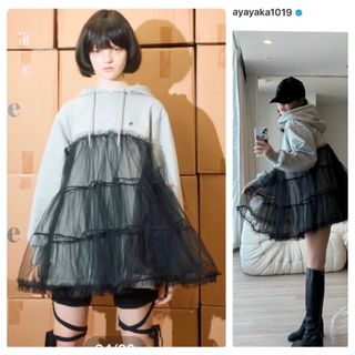 EPINE é volume tulle hoodie エピヌ(パーカー)