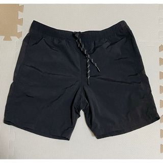 ギャップ(GAP)のGAP ナイロンショートパンツ ブラック ワイド(ショートパンツ)