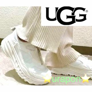 アグ(UGG)の超激レア✨入手困難✨③美品✨22cm✨UGG✨CA805✨Zip✨厚底(スニーカー)