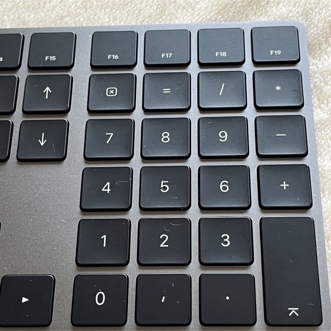 Apple(アップル)のMagic Keyboard Mac Apple アップル A1843 スマホ/家電/カメラのPC/タブレット(PC周辺機器)の商品写真