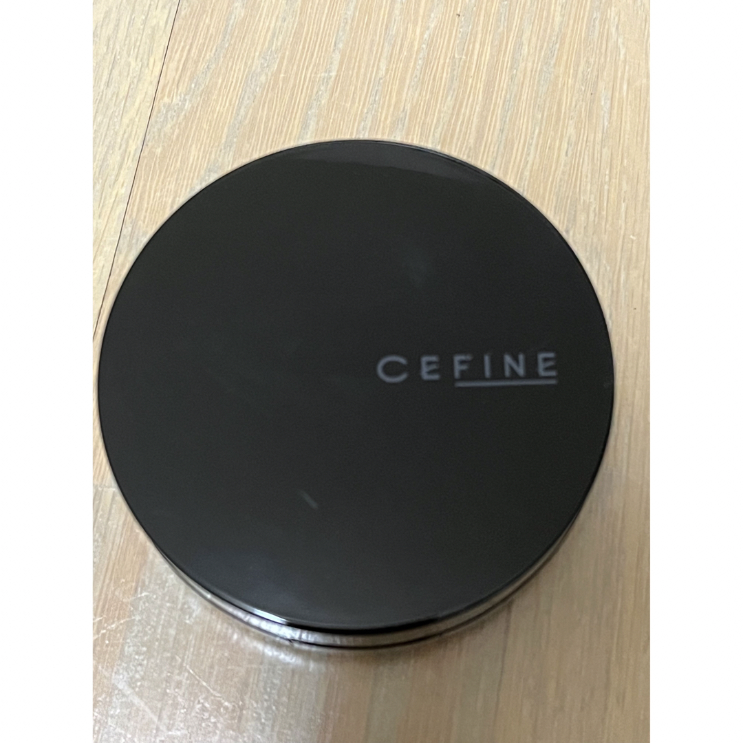 CEFINE(セフィーヌ)のセフィーヌ シルキーウェット リクイド 02 コスメ/美容のベースメイク/化粧品(ファンデーション)の商品写真