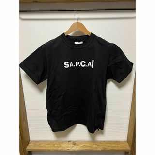 サカイ(sacai)のサカイ　A.P.C コラボTシャツ  M　sacai(Tシャツ/カットソー(半袖/袖なし))