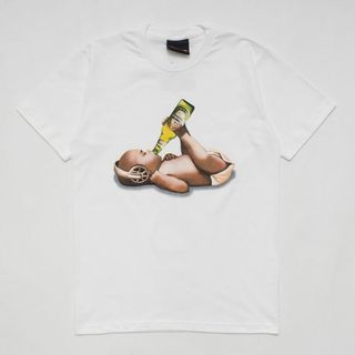 新品 飲酒ベイビー おもしろ Tシャツ M～XL/　ホワイト udt-0040(Tシャツ/カットソー(半袖/袖なし))