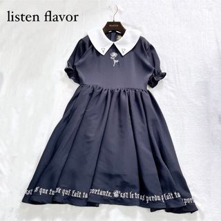 リッスンフレーバー(LISTEN FLAVOR)の【リッスンフレーバー】薔薇とアンク刺繍ギャザーワンピ  白襟　ブラック(ひざ丈ワンピース)