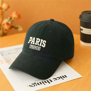 キャップ 夏 帽子 ブラック 黒 英字 PARIS ロゴ 調整可能 男女 お揃い(キャップ)