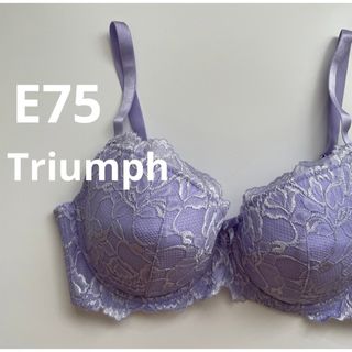 トリンプ(Triumph)の新品　トリンプ  E75 ラベンダー　4/5カップブラ　花柄レースブラ　(ブラ)