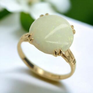 ◆ヴィンテージ　遊色キラキラ可愛い天然ホワイトオパールリング指輪K18YG10号(リング(指輪))
