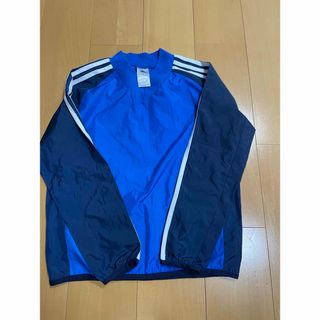 アディダス(adidas)のadidasジャンパー(ジャケット/上着)