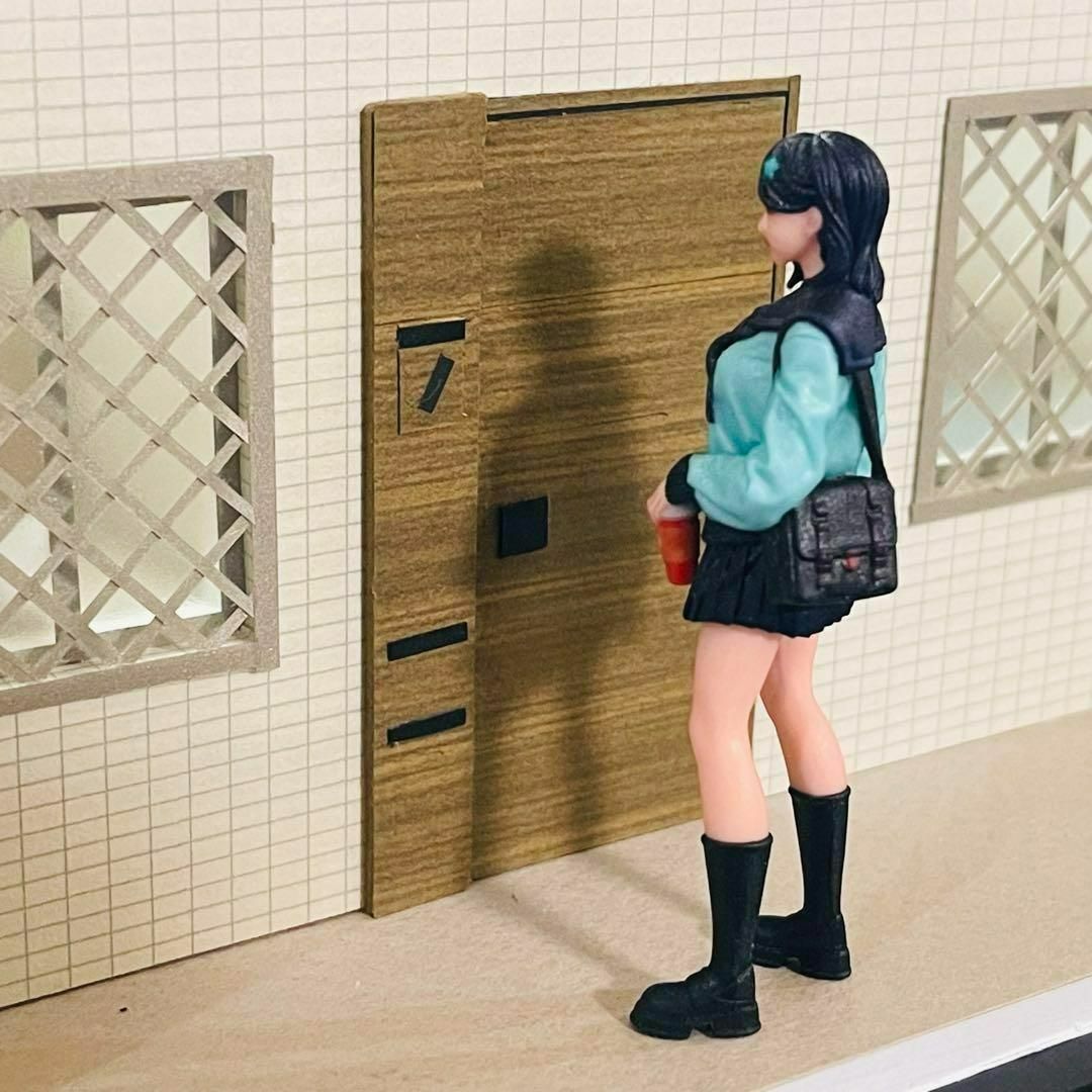 NEW 1/24 オーシャンコスモス0087 フィギュア完成品1/64より大 NEW 1/24 オーシャンコスモス0087 フィギュア完成品1/64より大