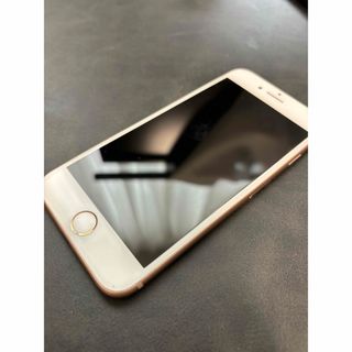 iPhone - iPhone8 本体　ゴールド　64GB