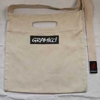 グラミチ(GRAMICCI)のグラミチ　Gramicci　ショルダーバッグ　サコッシュ(ショルダーバッグ)