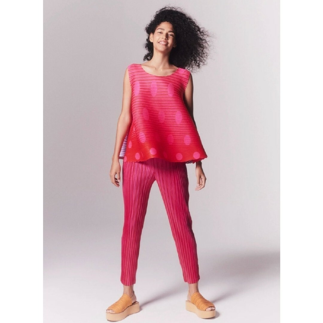 PLEATS PLEASE ISSEY MIYAKE(プリーツプリーズイッセイミヤケ)のPLEATS PLEASE VEGE MIX 1 トップス ピンク レディースのトップス(Tシャツ(半袖/袖なし))の商品写真