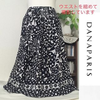 DANAPARIS ミドル丈スカート シフォンプリント柄　ネイビー　LL(ひざ丈スカート)