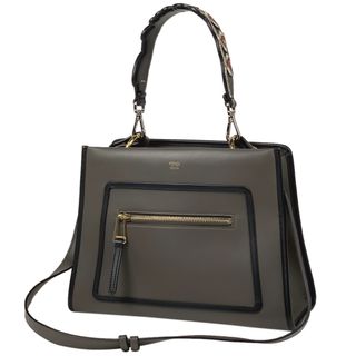 フェンディ(FENDI)のフェンディ ロゴ ショルダーバッグ レディース 【中古】(ショルダーバッグ)