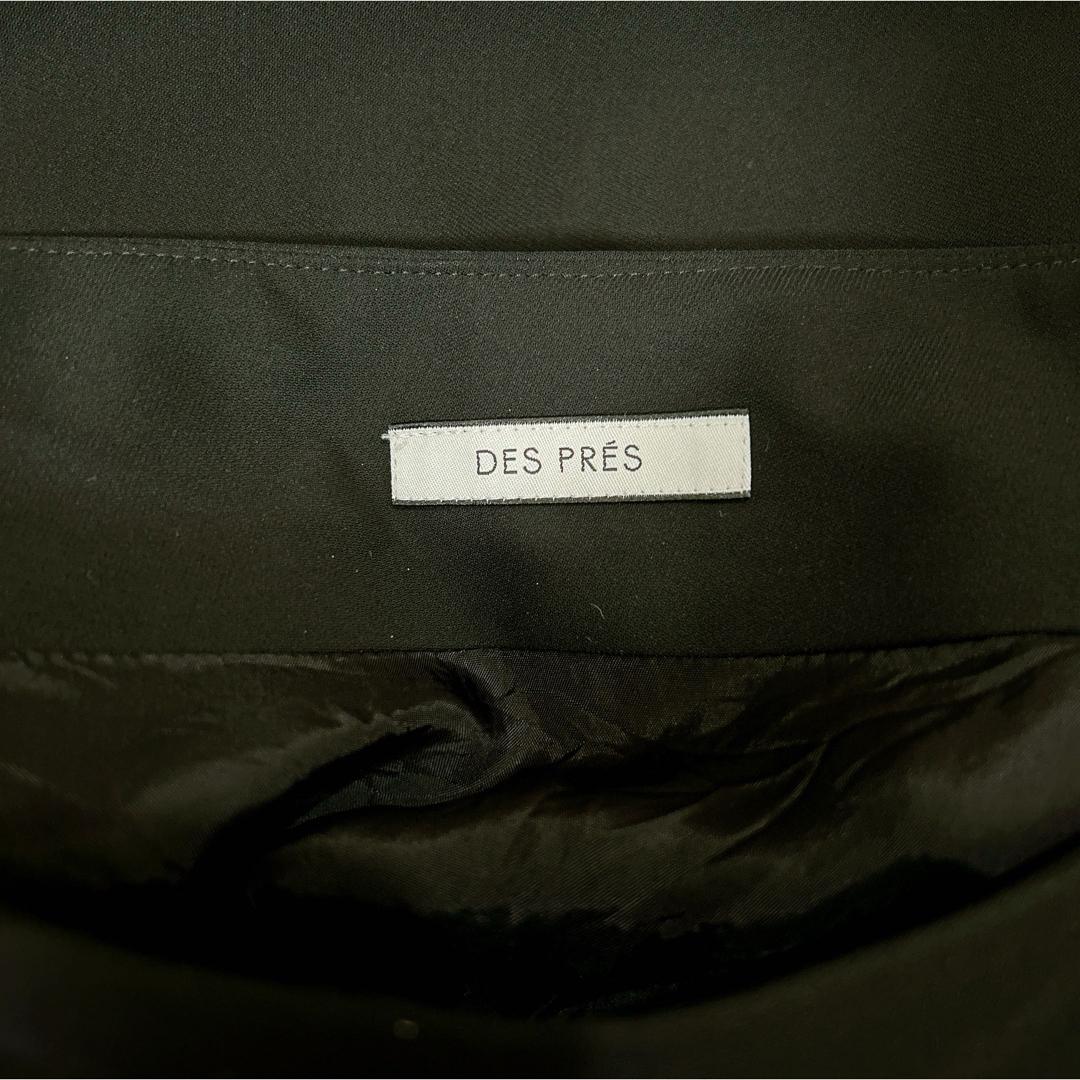 DES PRES(デプレ)のDESPRE'S 高級感 美品 プリーツ切り替え フレアスカート ネイビー 黒 レディースのスカート(ロングスカート)の商品写真