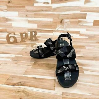 【フィットフロップ】fitflop グリッター ラメ サンダル 22.5 黒×銀