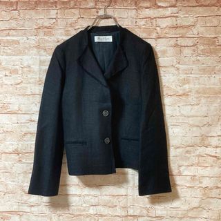 Max Mara(リネン ・ テーラードジャケット)のフリマアイテム一覧 Max Mara(リネン ・ テーラードジャケット)のフリマアイテム一覧