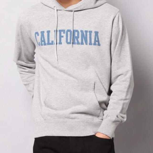 Champion M 女子にも大人気 新品チャンピオンカリフォルニアロゴパーカー灰の通販 By プティ ガナッシュ チャンピオンならラクマ Champion M 女子にも大人気 新品チャンピオンカリフォルニアロゴパーカー灰の通販 By プティ ガナッシュ チャンピオンならラクマ