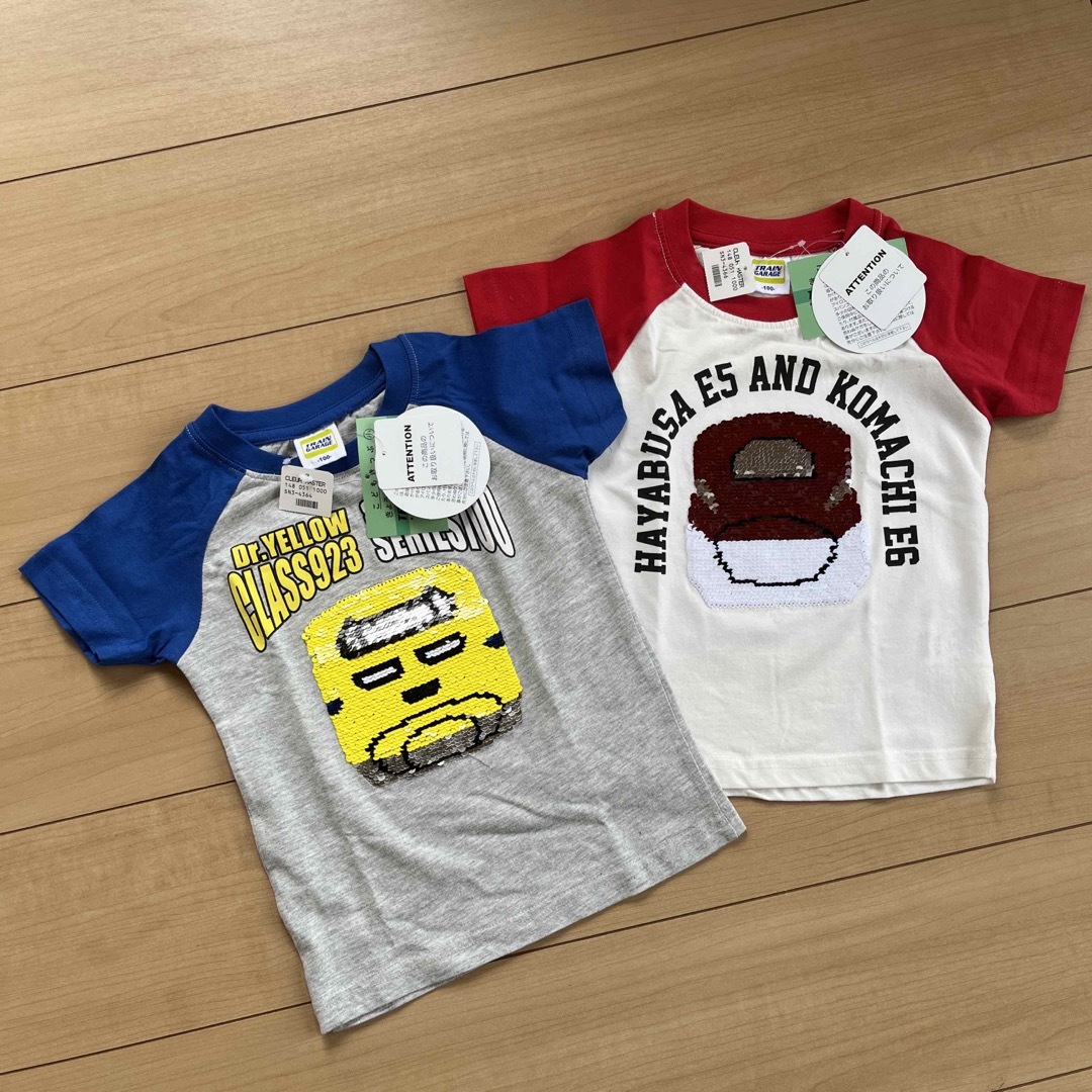 JR(ジェイアール)の新幹線スパンコールTシャツ　100サイズ2枚！ キッズ/ベビー/マタニティのキッズ服男の子用(90cm~)(Tシャツ/カットソー)の商品写真