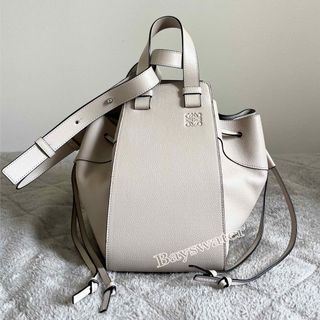 ロエベ(LOEWE)の極美品Loewe⭐︎ロエベ ハンモック バッグ　ドローストリング(ショルダーバッグ)