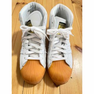 アディダス(adidas)のadidas レディース　23.5㎝　PRO MODEL 80s DLX(スニーカー)