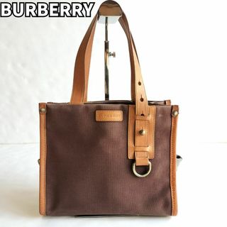 バーバリー(BURBERRY)の【レザーアクセントでシックに✨】　BURBERRY　キャンバス トートバッグ(トートバッグ)