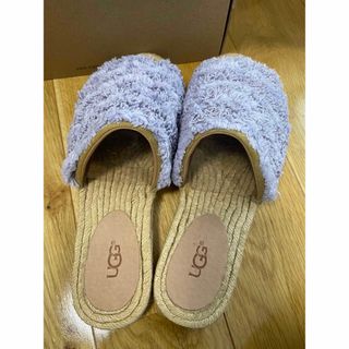 アグ(UGG)のエディ　UGG サンダル　新品　23(サンダル)