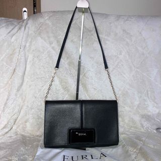 フルラ(Furla)のFURLAチェーンショルダーバッグ(ショルダーバッグ)