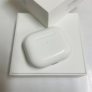 アップル(Apple)のエアーポッズ AirPods 第3世代国内正規品　充電ケース 充電器(ヘッドフォン/イヤフォン)