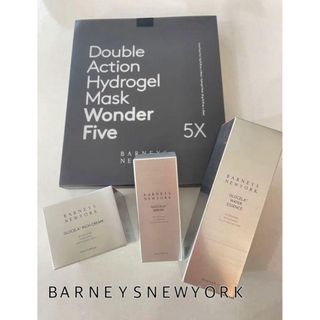 バーニーズニューヨーク(BARNEYS NEW YORK)の定価63000円　バーニーズニューヨークビューティーコレクションフルセット(美容液)