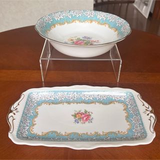 ロイヤルアルバート(ROYAL ALBERT)の【美品】ロイヤルアルバート★エンチャントメント★パーティセット(食器)