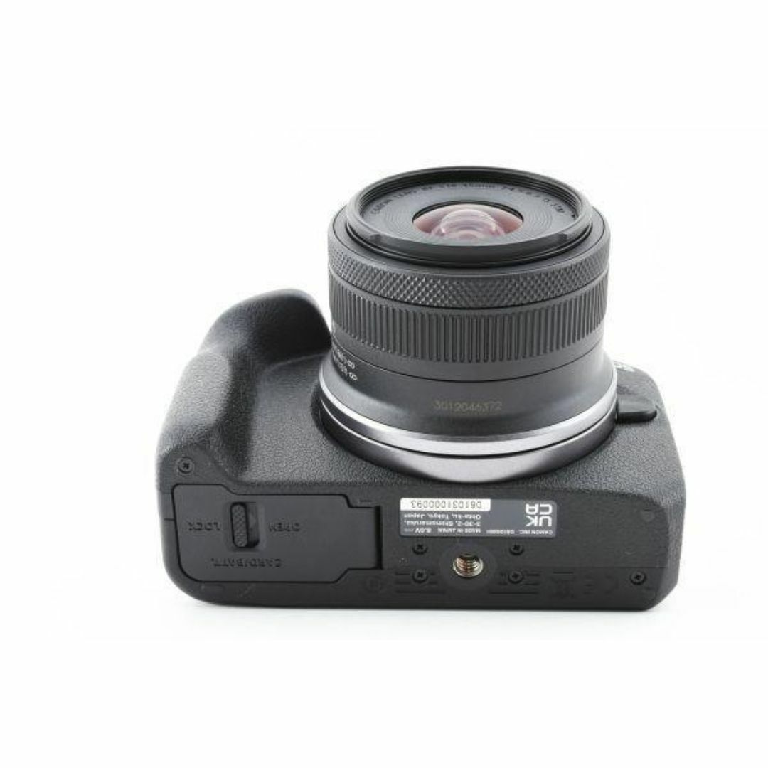 Canon(キヤノン)の【ほぼ新品】キャノン Canon EOS R100 レンズキット《SDカード付》 スマホ/家電/カメラのカメラ(ミラーレス一眼)の商品写真