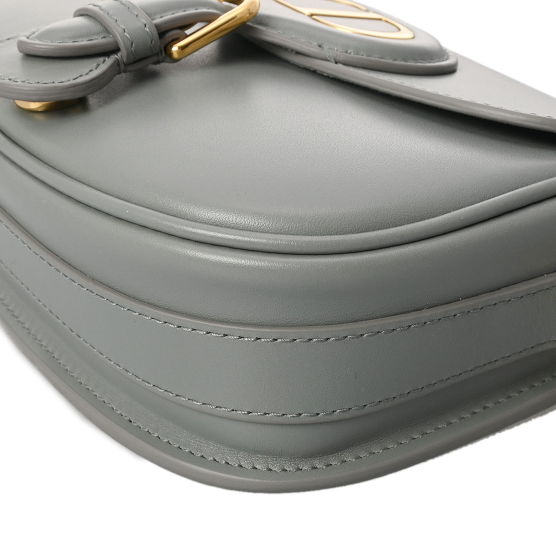 Christian Dior(クリスチャンディオール)のクリスチャンディオール  ボビー スモールバッグ ショルダーバッグ グレー レディースのバッグ(ショルダーバッグ)の商品写真