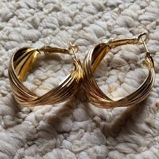 ピアス【激安価格】(ピアス)