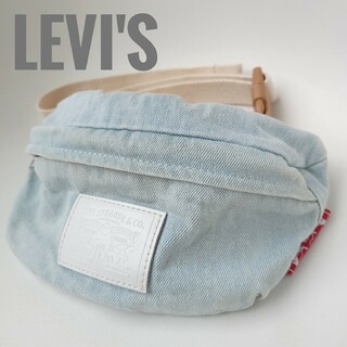 Levi's - リーバイス　Levi's　ウエストポーチ　バッグ