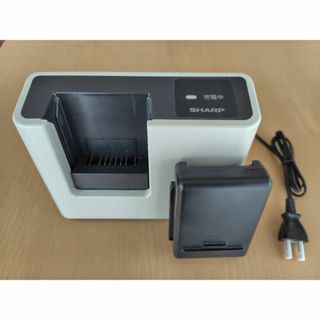 SHARP - シャープ掃除機用・充電器＆バッテリー１個